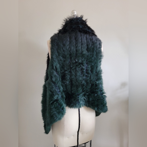 BNWT RUDSAK knit rabbit fur vest ombre green and black - Picture 12 of 14